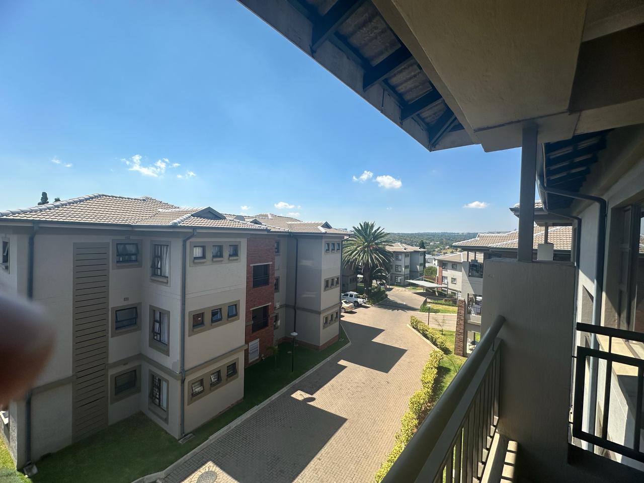 328804307.jpg