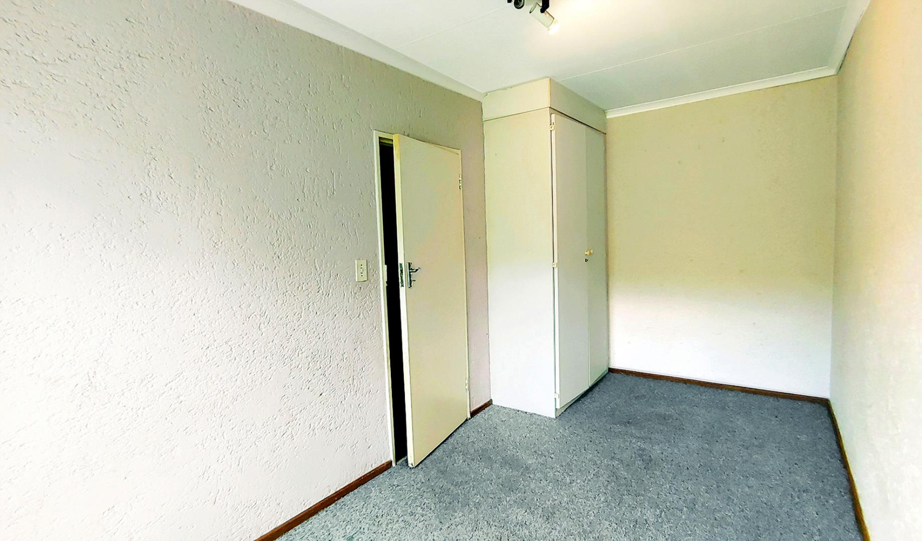 730615_bed2nd.jpg