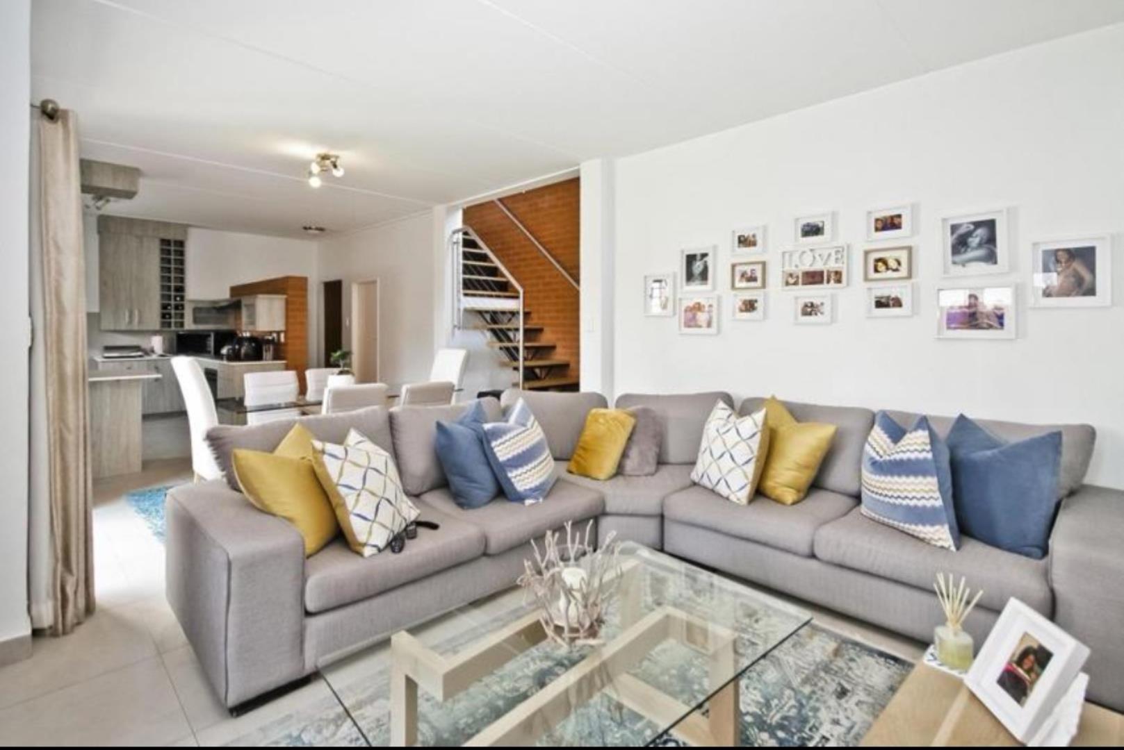 2 Bedroom Townhouse for Sale - Gauteng