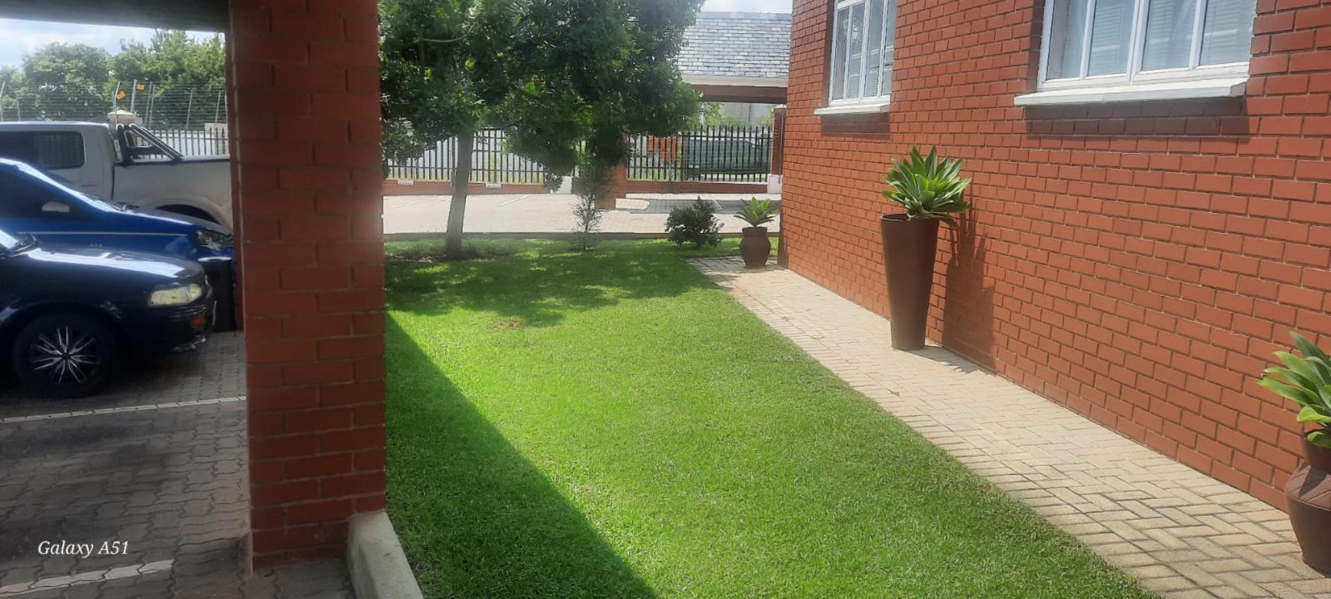 732633_Mul_Hill_15_P15.jpg