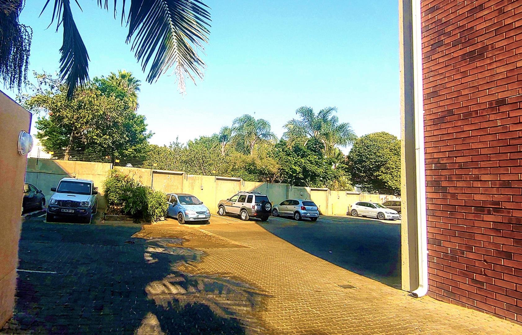740457_brae_parking.jpg
