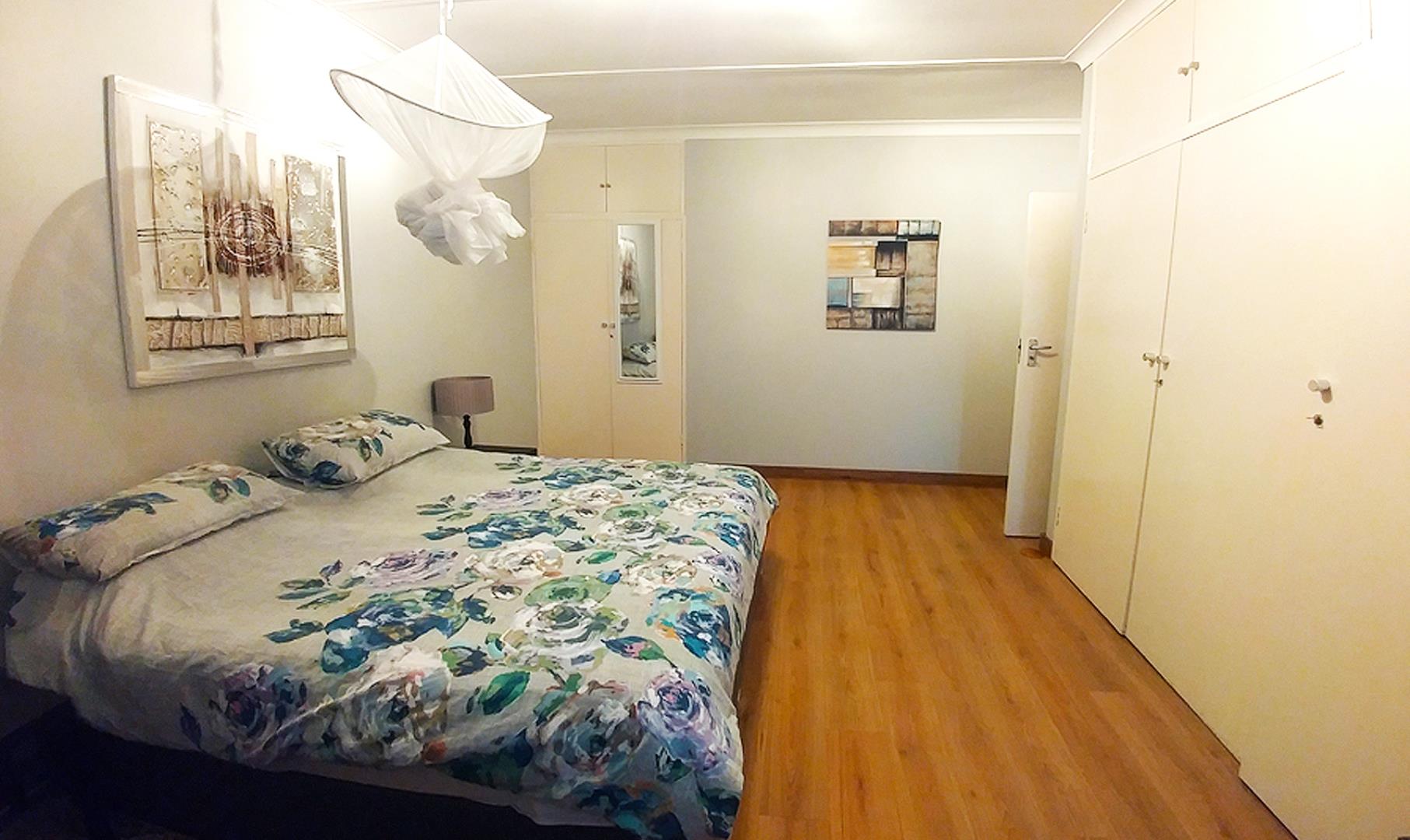 751045_bed_main.jpg