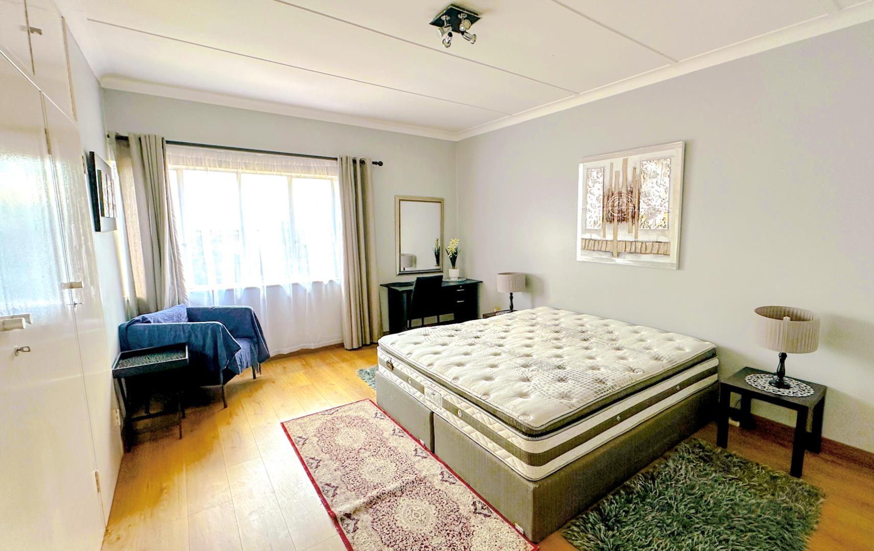 751045_bedmain3.jpg