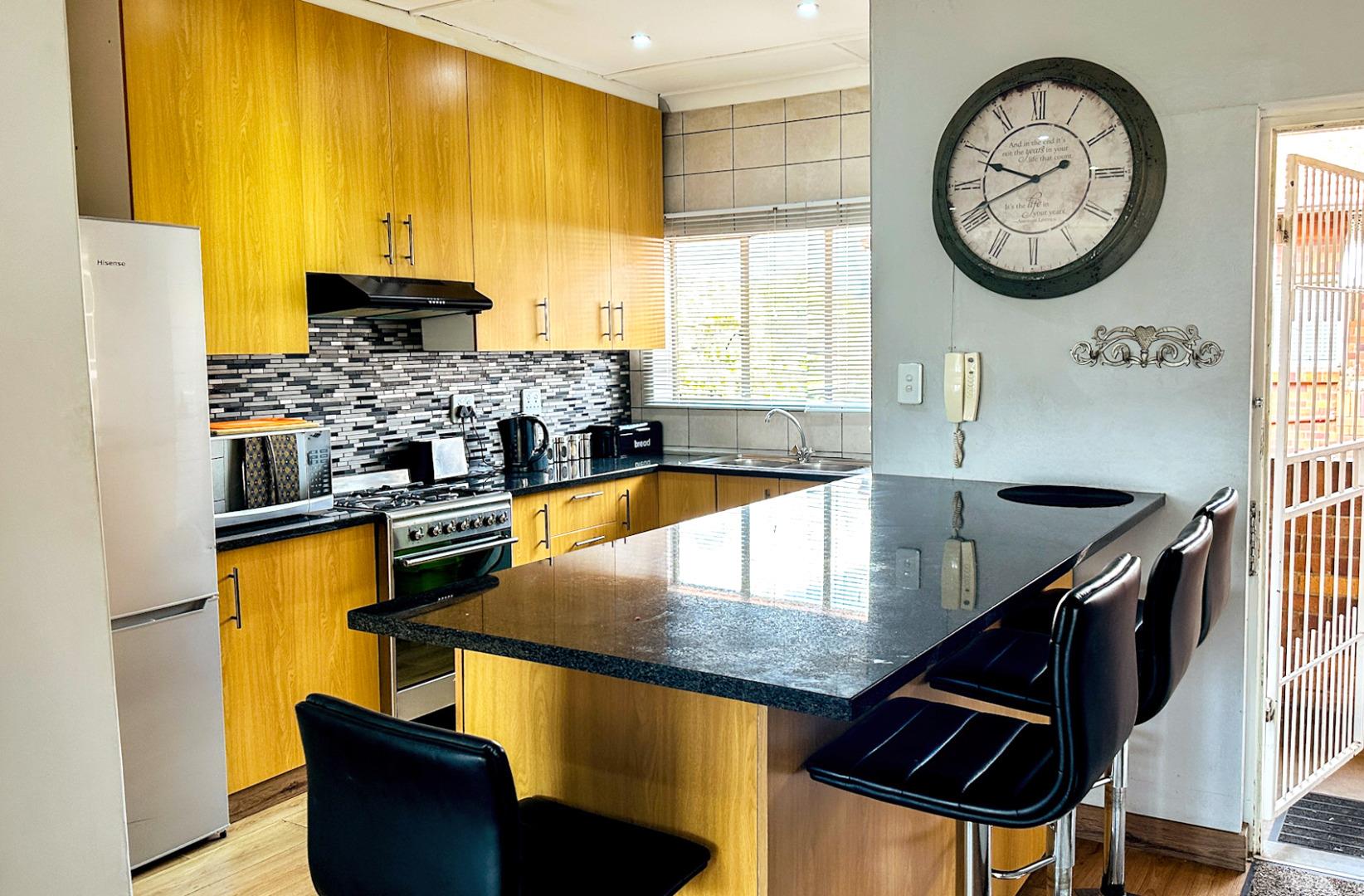 751045_kitchen6.jpg