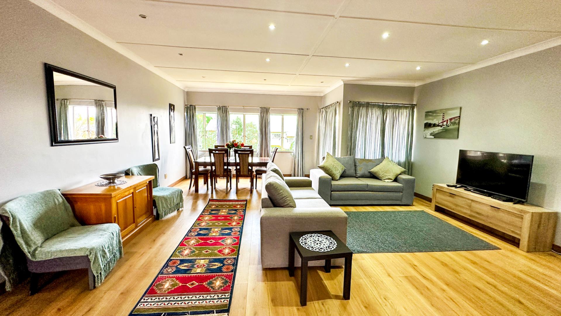 751045_lounge6.jpg