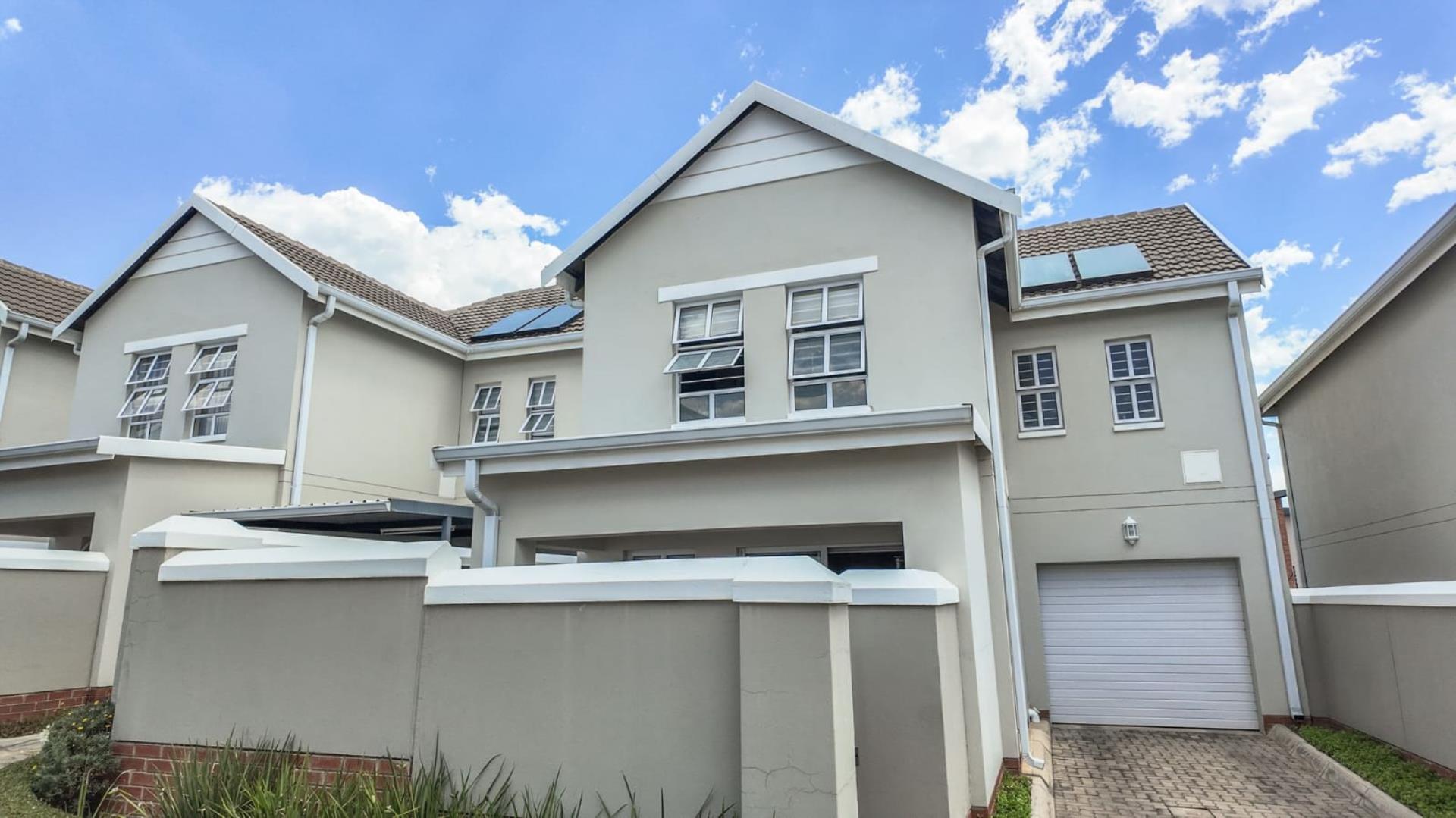 3 Bedroom Townhouse for Sale - Gauteng