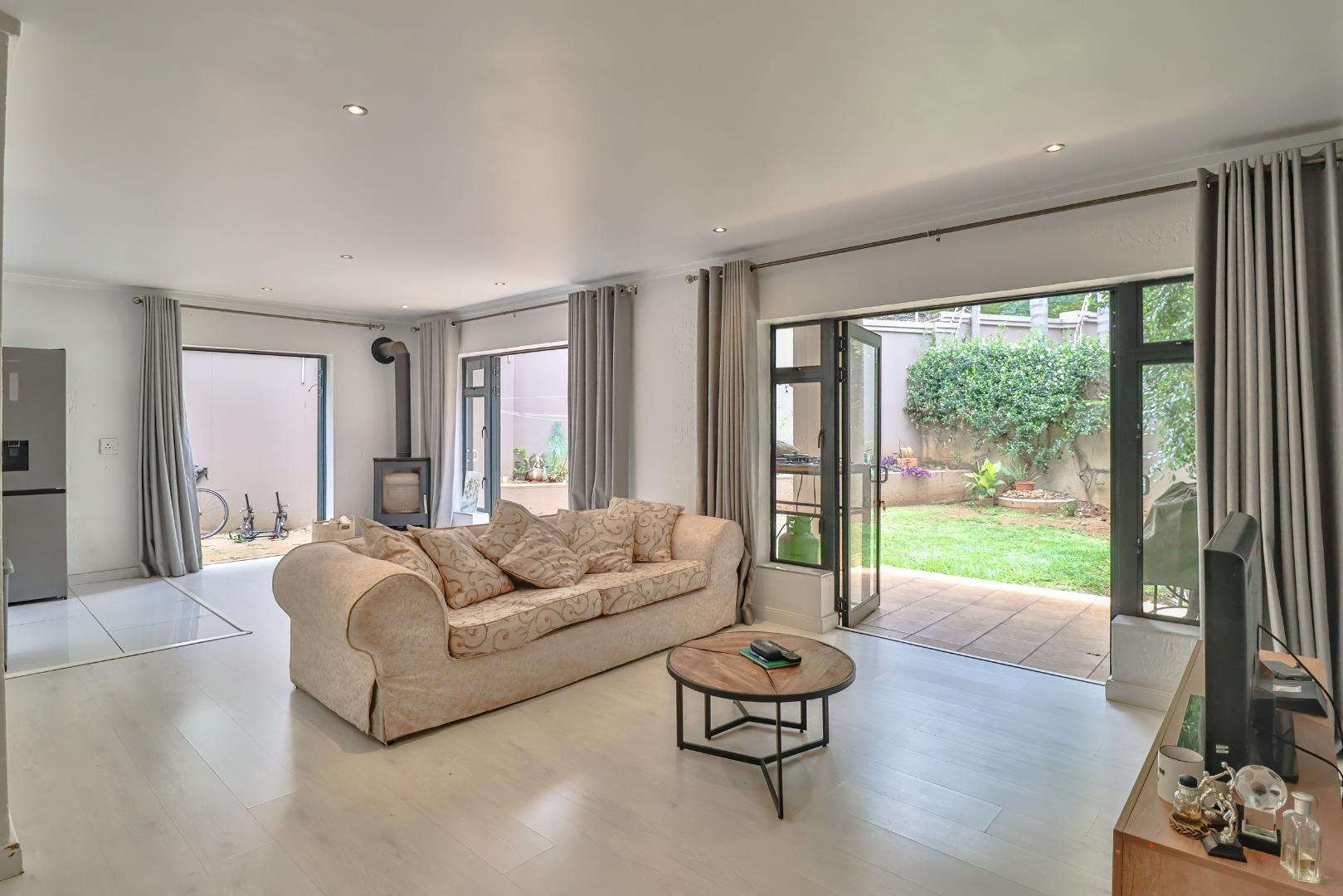 2 Bedroom Townhouse for Sale - Gauteng