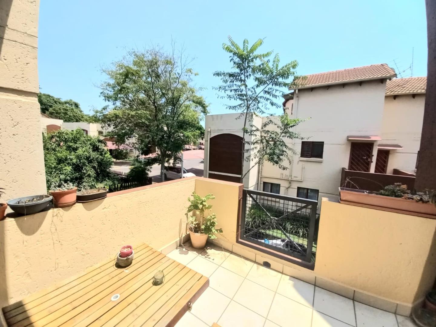 2 Bedroom Apartment for Sale - Gauteng