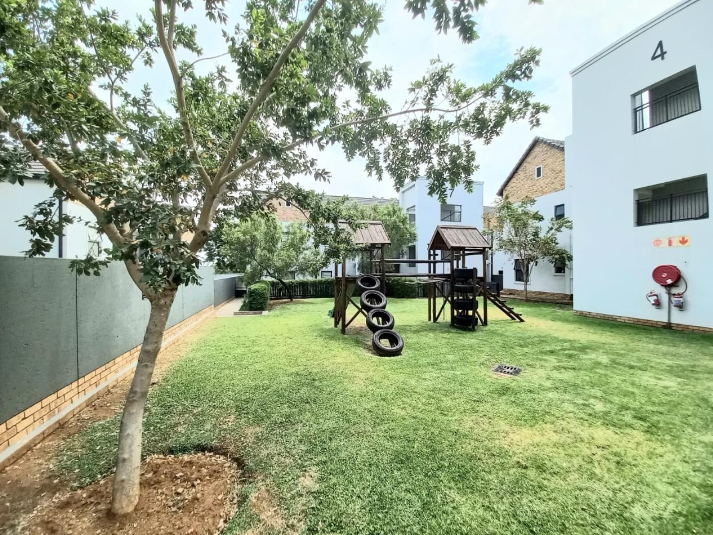 2 Bedroom Apartment for Sale - Gauteng