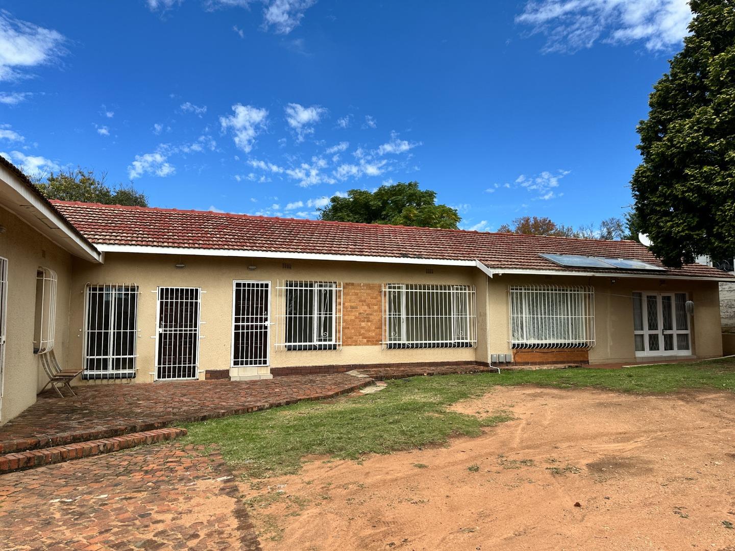 5 Bedroom House for Sale - Gauteng