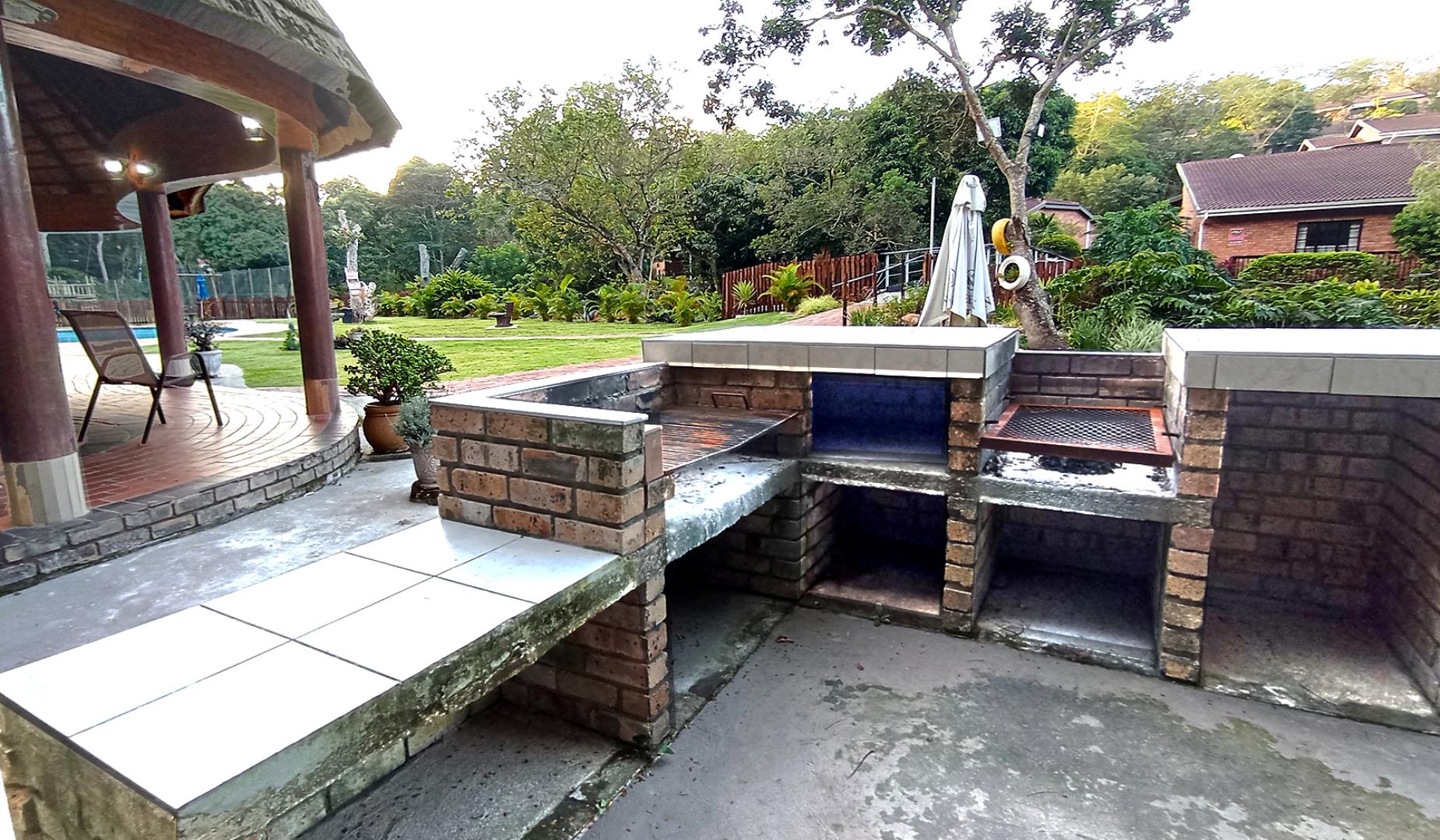 766271_pool4.jpg