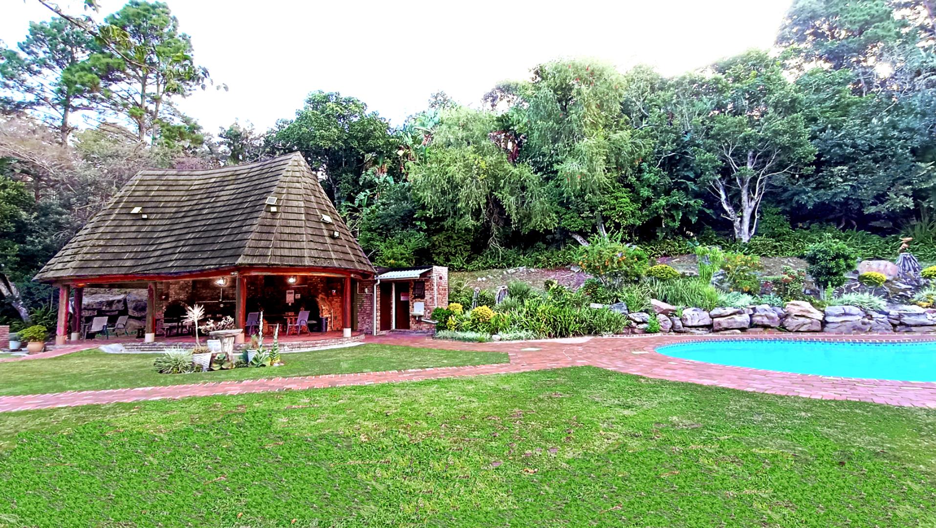 766271_pool7.jpg