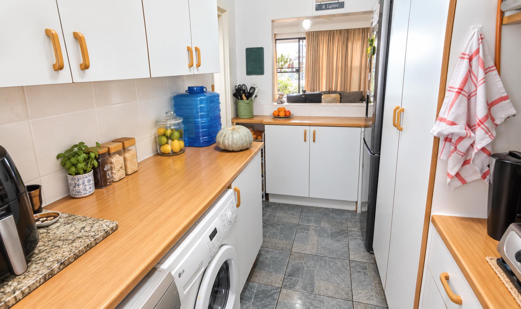 766394_kitchen1_new.jpg