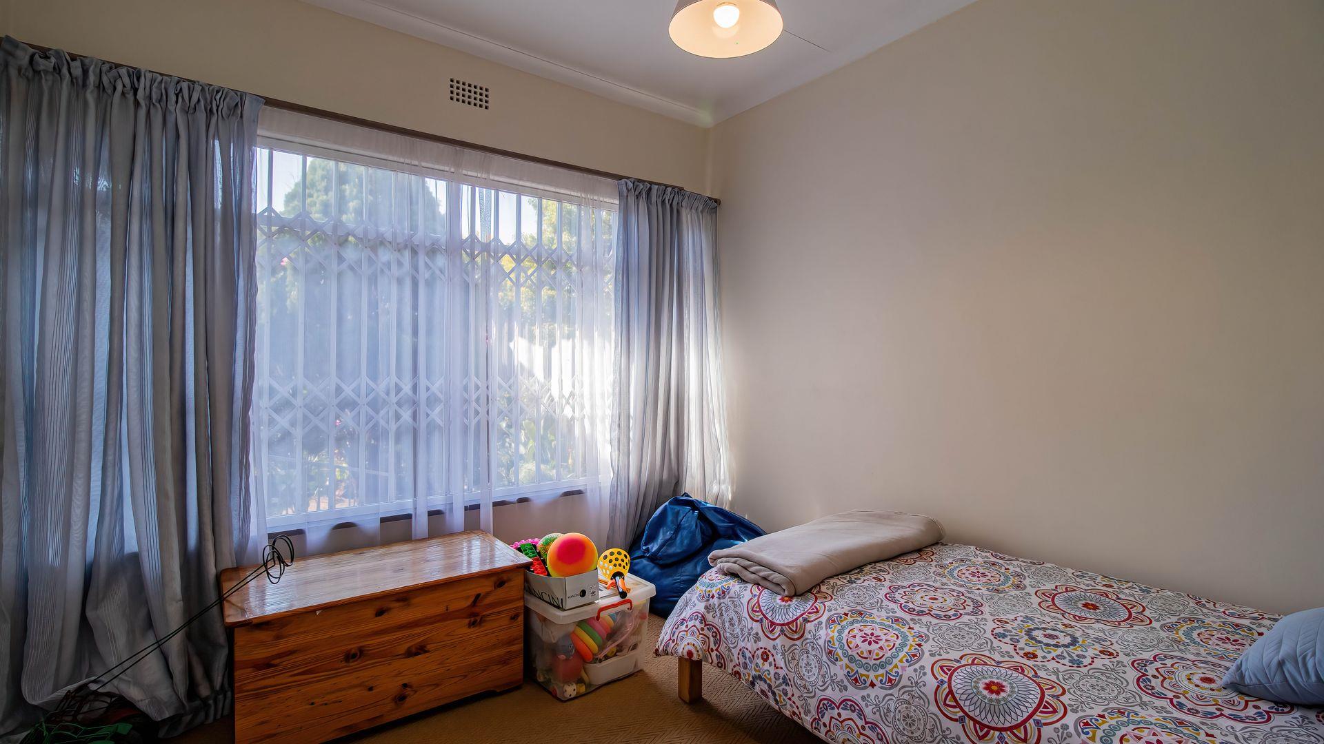 766426_IMG_0048-HDR.jpg