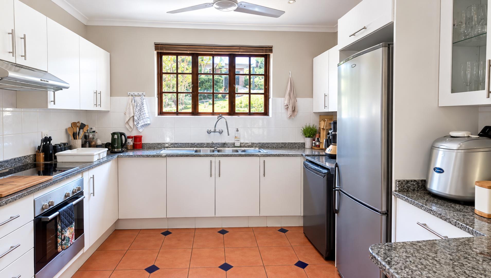 769242_kitchen_new4.jpg
